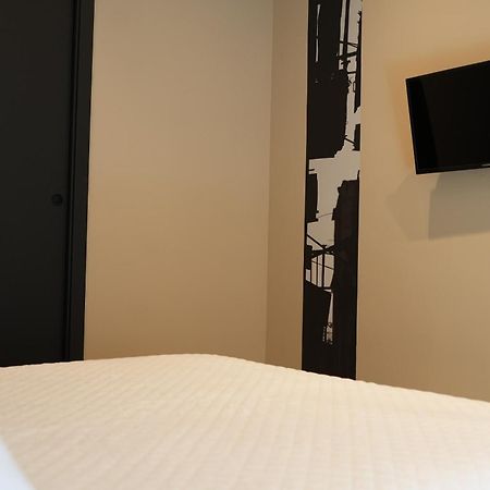 Alma House Apartment Наполи Екстериор снимка